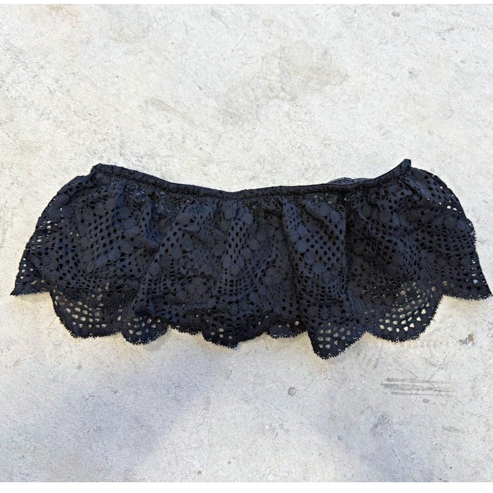 Victoria's Secret XS Black Lace Flounce Bandeau Bralette Strapless 361647